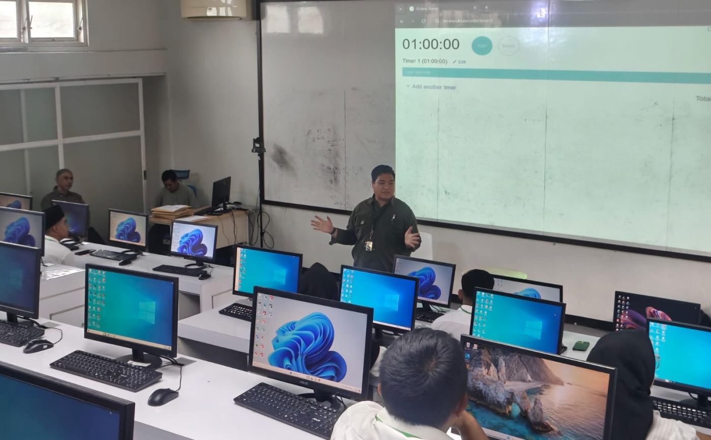 FST UHB Fasilitasi Seleksi Perangkat Desa Pasir Lor Berbasis CAT, 75 Peserta Perebutkan Dua Formasi