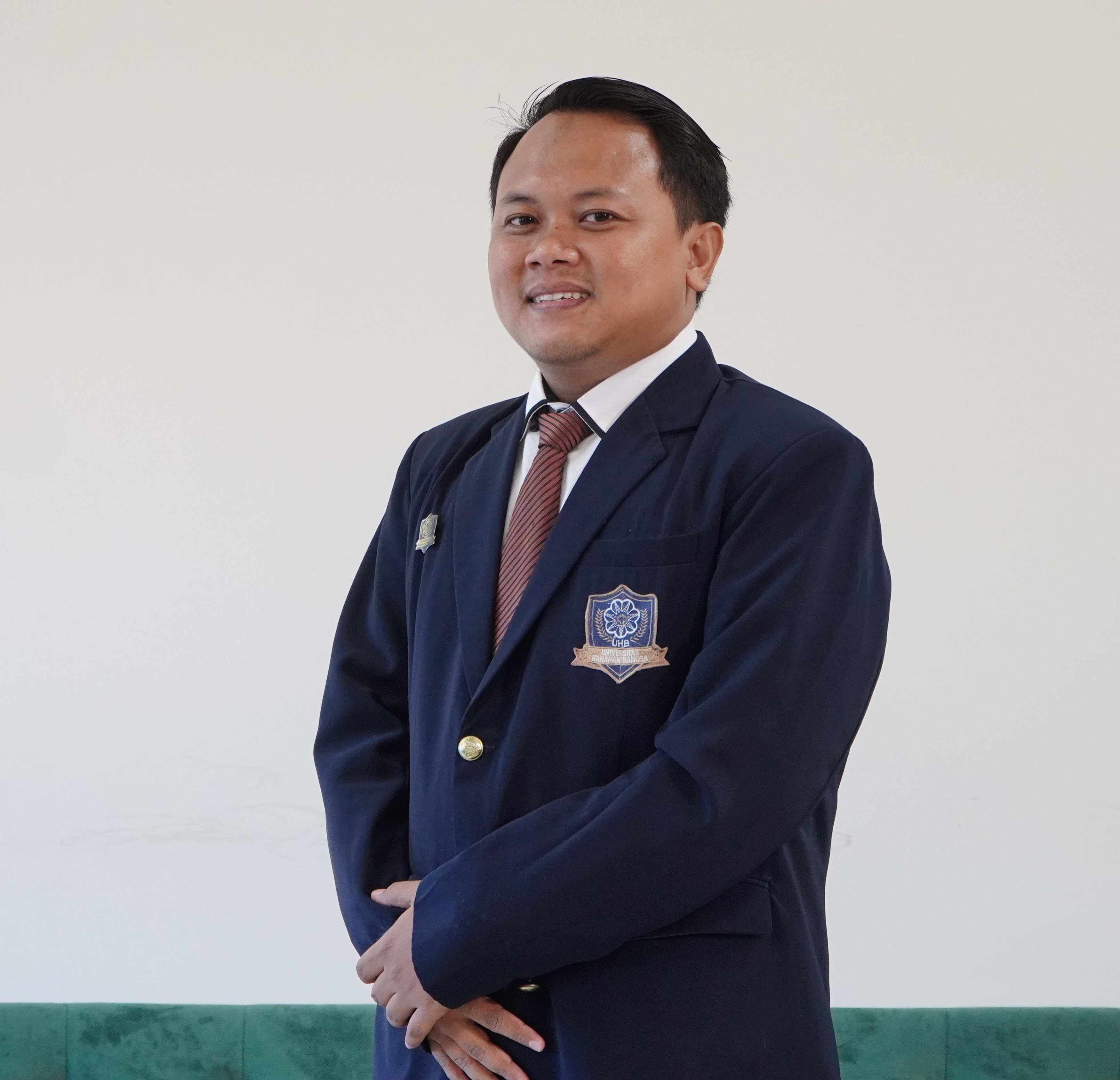 Dr. Imam Ahmad Ashari, S.Kom., M.Kom.